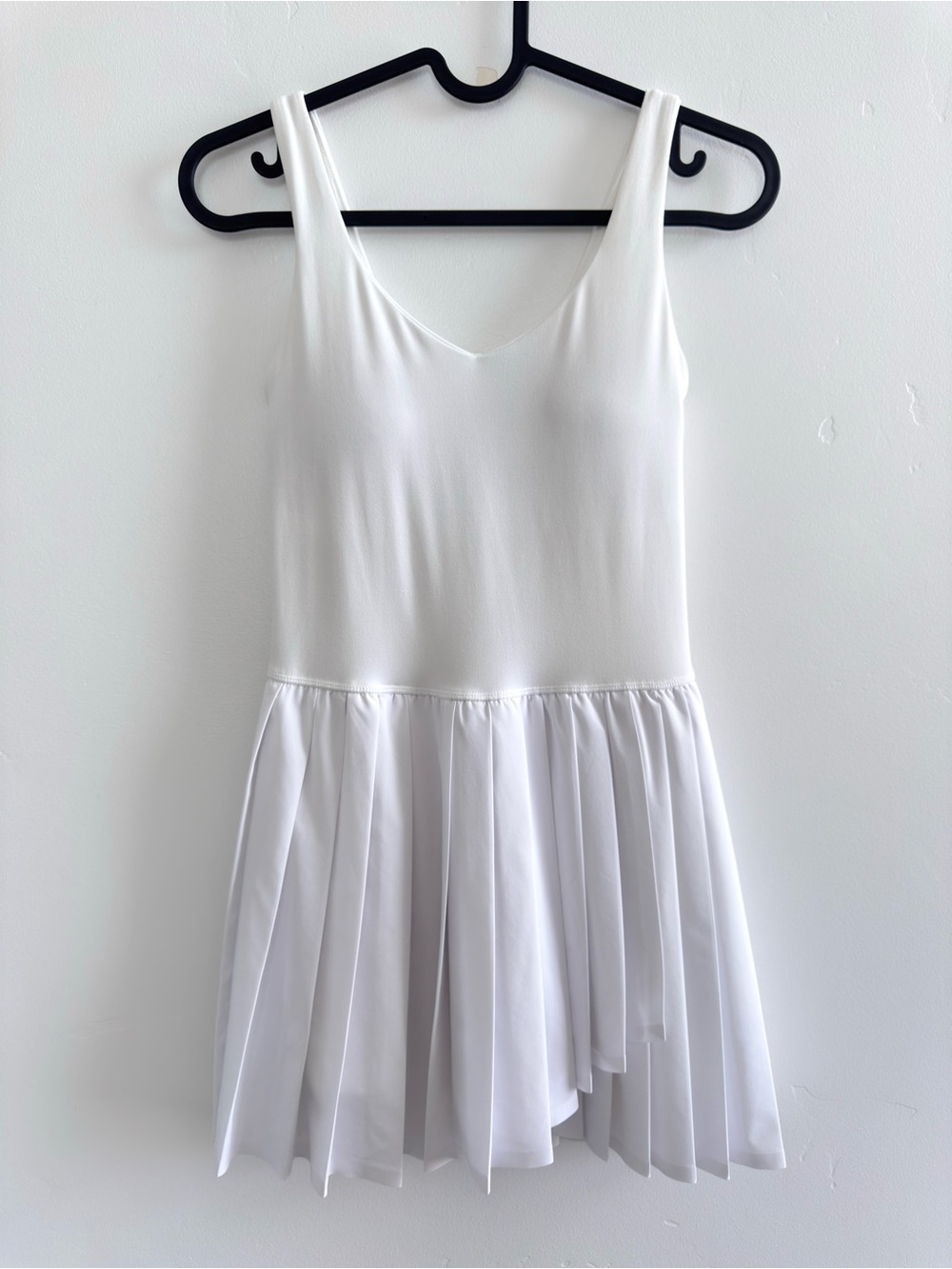 OFFLINE by Aerie You Serve White Pleated Tennis Dress Built-In Shorts Pockets XS